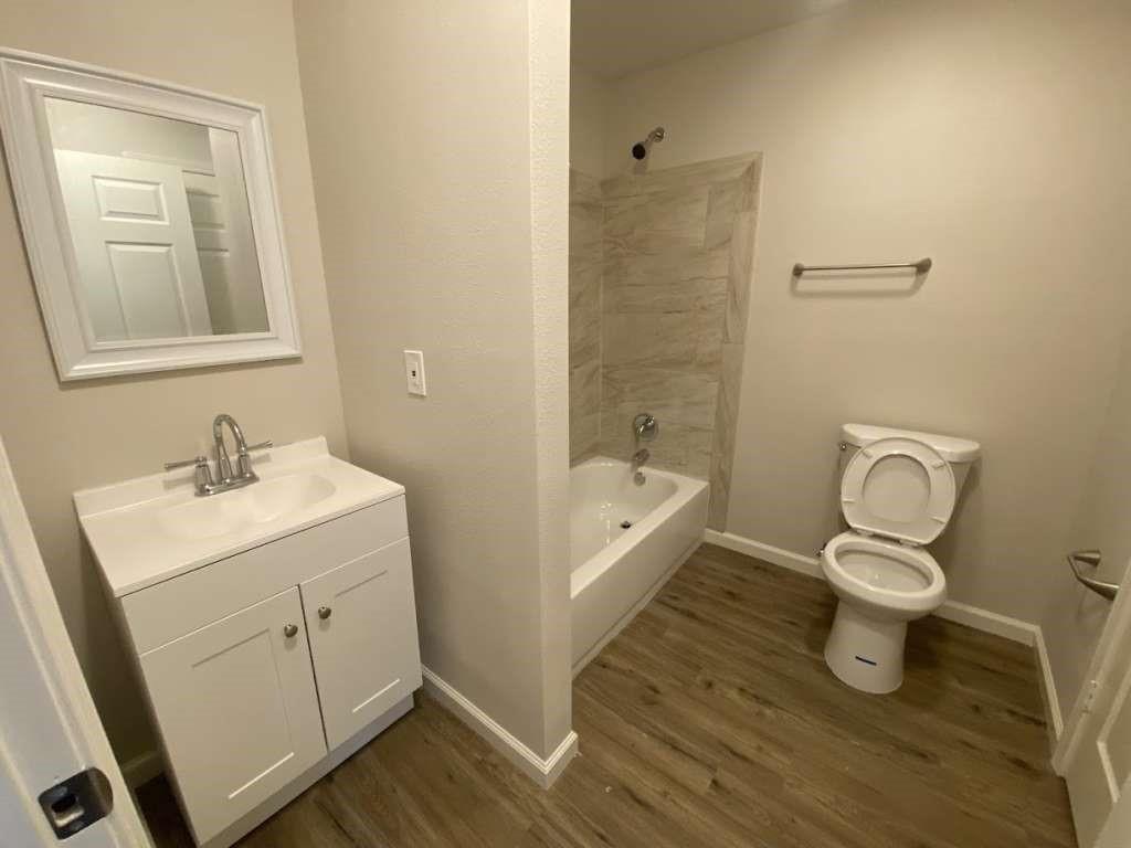 838 Cypress Lakes Circle, Cleveland, Texas image 17