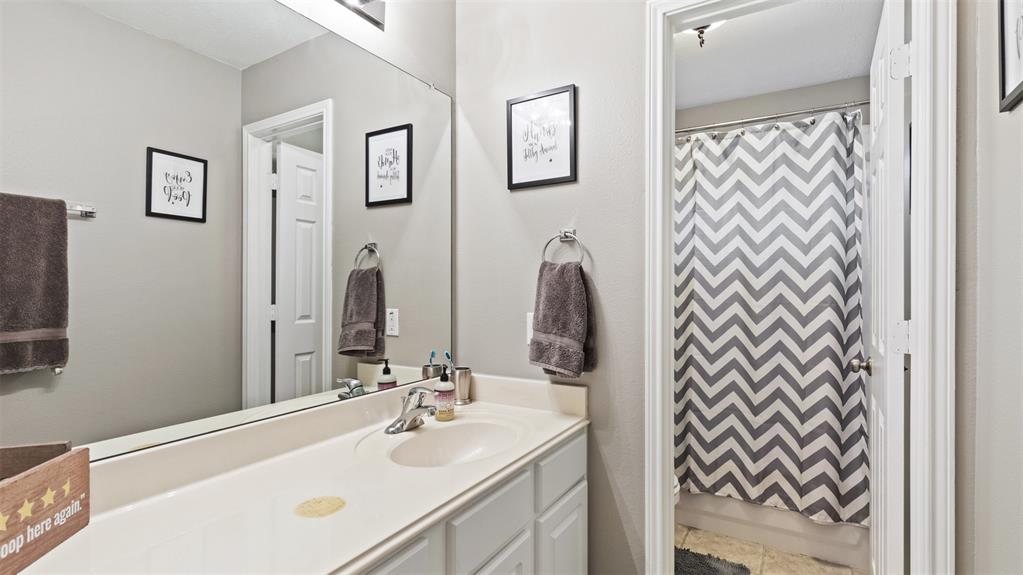 2114 Woodlands Drive, Deer Park, Texas image 20