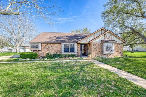 A home in Rosenberg