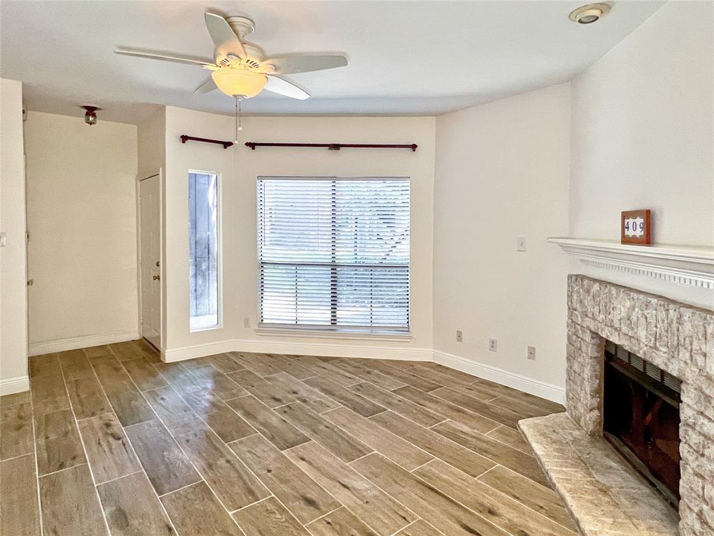 3130 Walnut Bend Lane 409