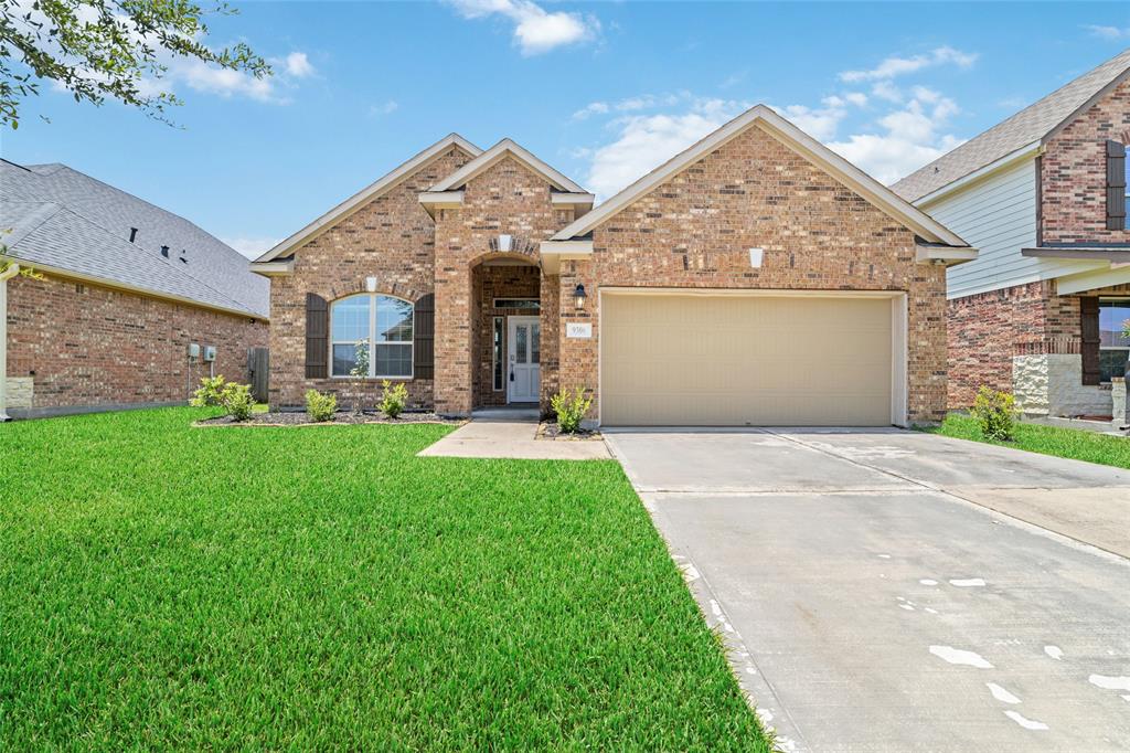 9306 Atwood Ridge Lane, Richmond, Texas image 1