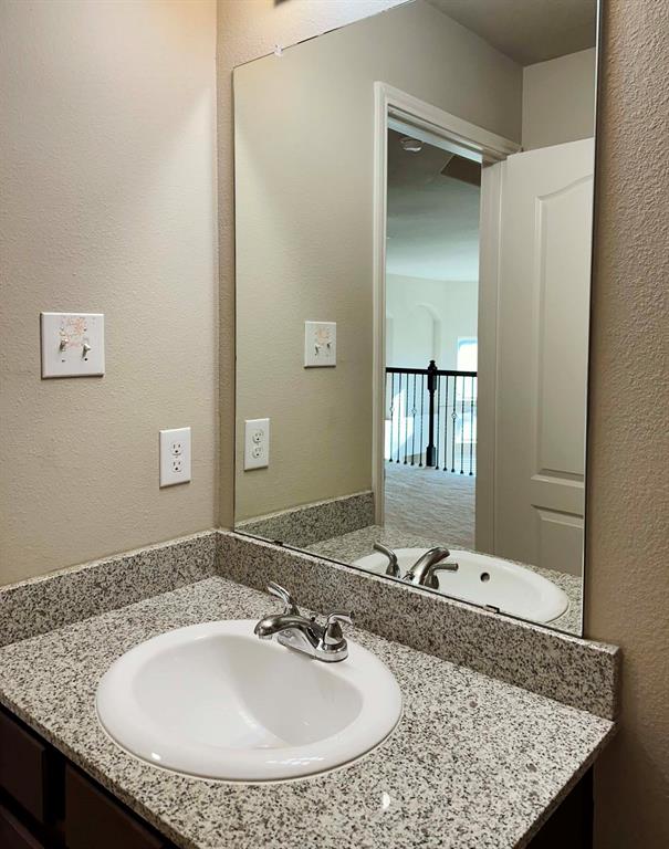25981 N Kings Mill Lane, Kingwood, Texas image 22