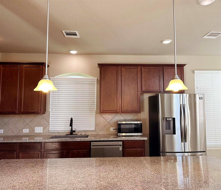 25981 N Kings Mill Lane, Kingwood, Texas image 10