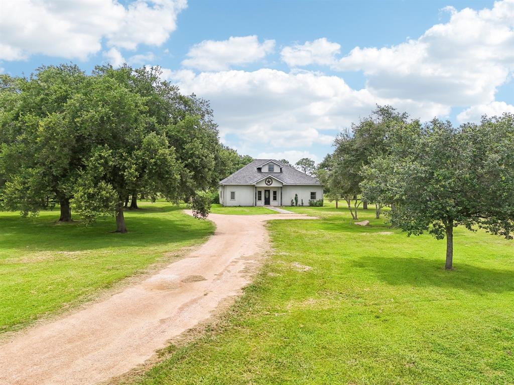 21233 Creek Road, Manvel, Texas image 4