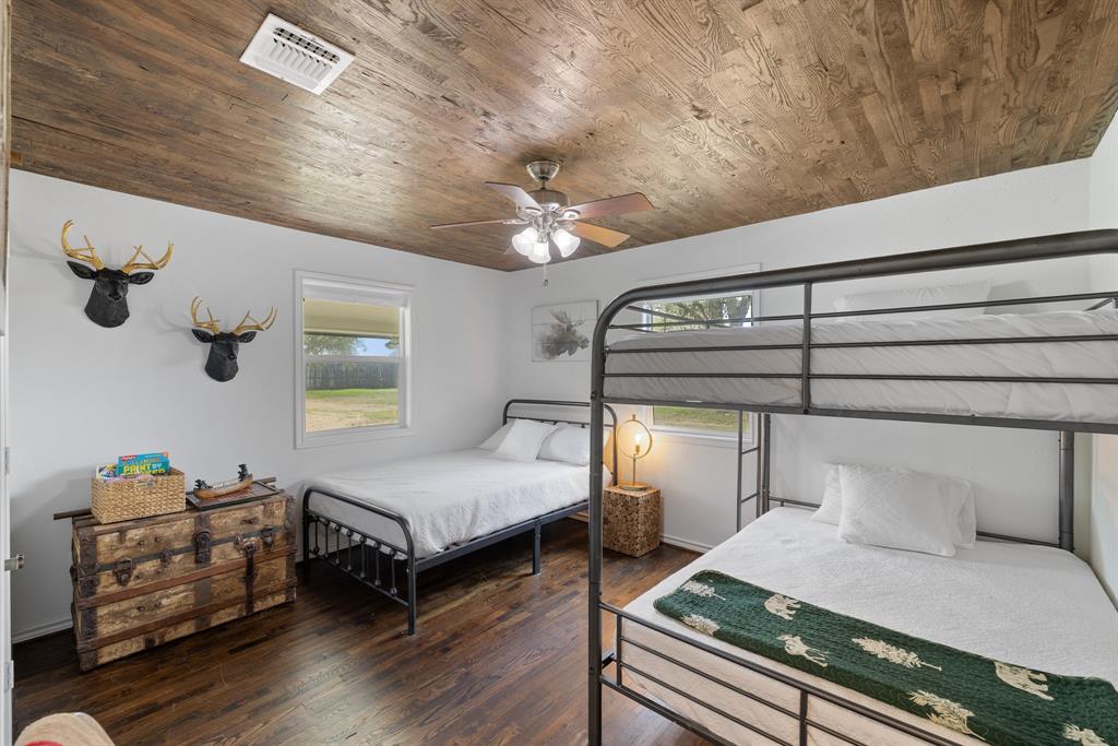 2407 E State Highway 159, Fayetteville, Texas image 16