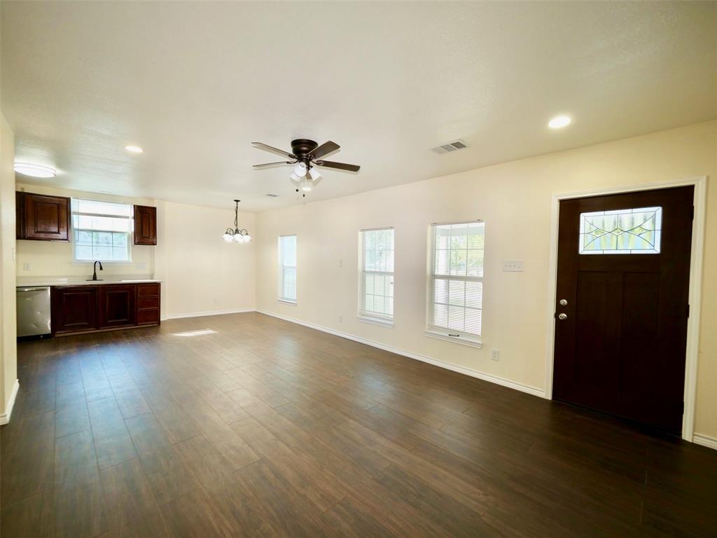 14614 Force Street, Houston, Texas image 3