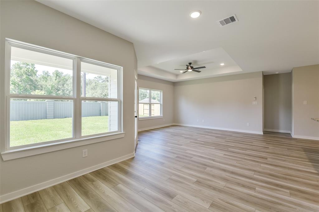 2503 Elliot Canyon Lane, Crosby, Texas image 14