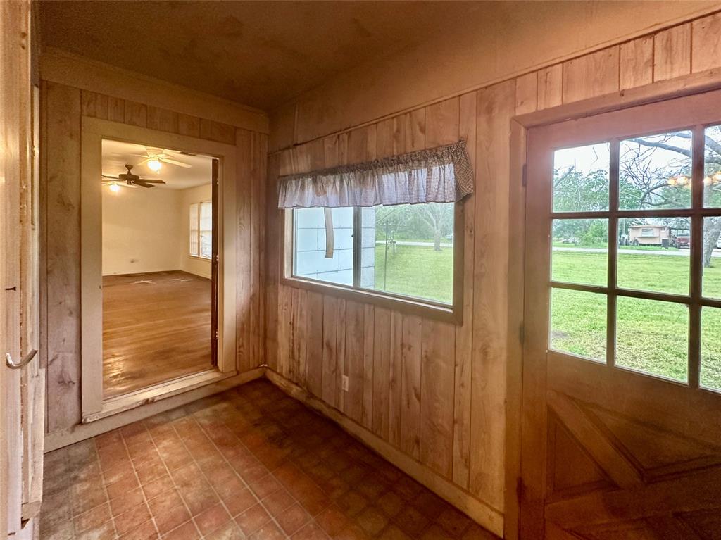 1244 County Road 479 Rd, El Campo, Texas image 11