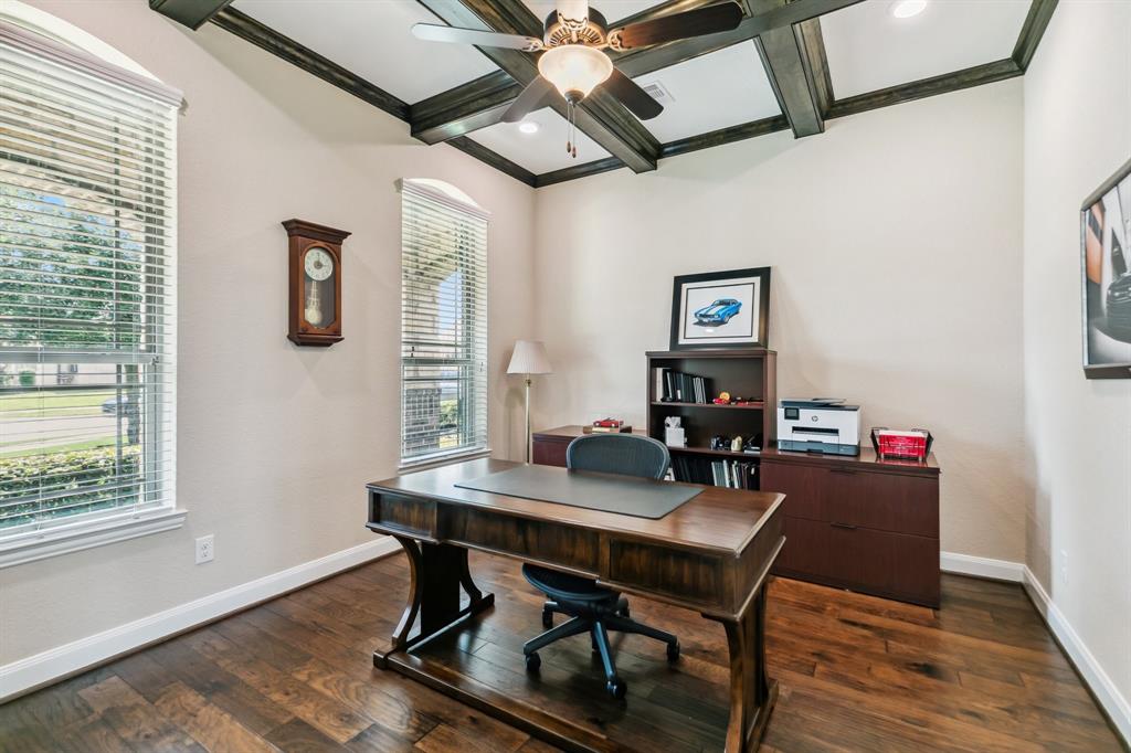 25214 Angelwood Springs Lane, Tomball, Texas image 6