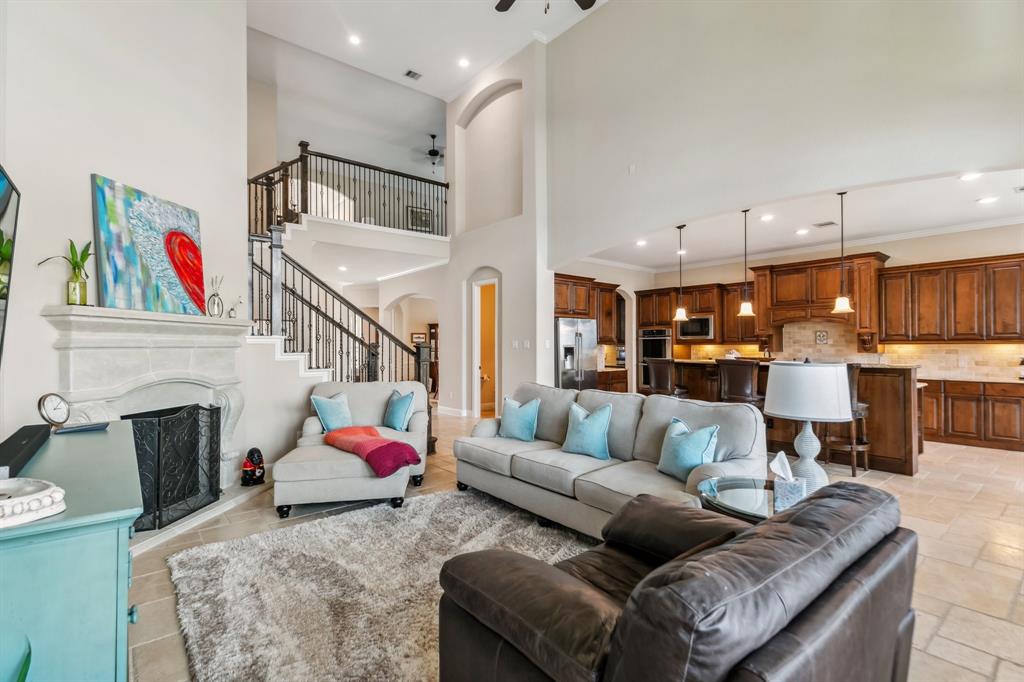 25214 Angelwood Springs Lane, Tomball, Texas image 12