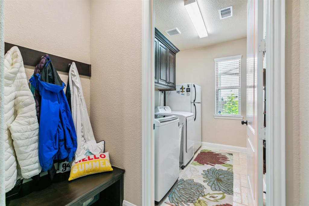 25214 Angelwood Springs Lane, Tomball, Texas image 29