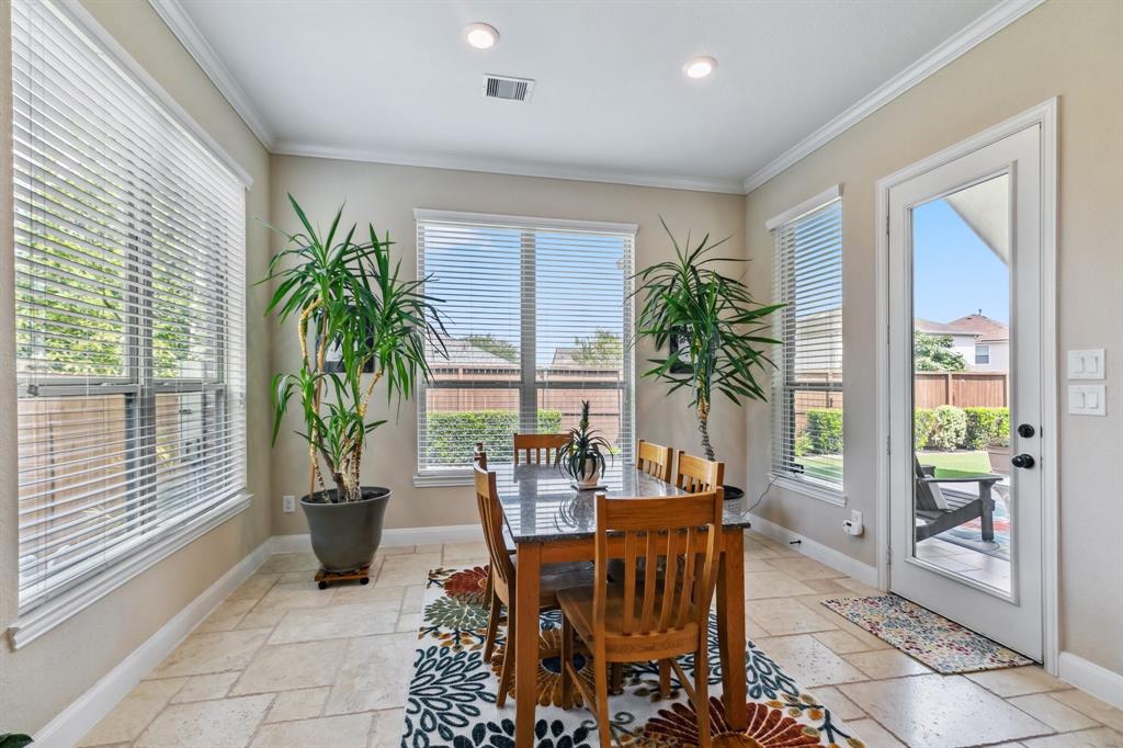 25214 Angelwood Springs Lane, Tomball, Texas image 18