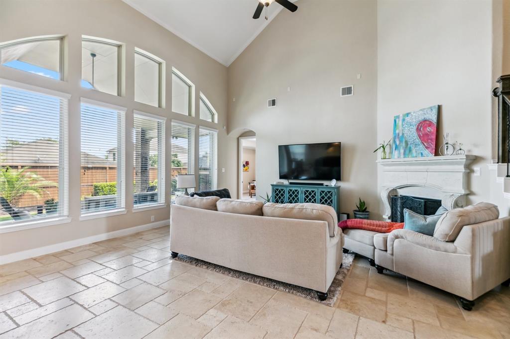 25214 Angelwood Springs Lane, Tomball, Texas image 10