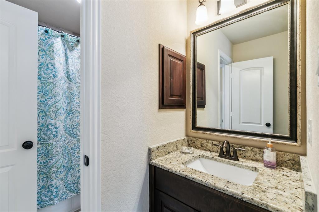 25214 Angelwood Springs Lane, Tomball, Texas image 38