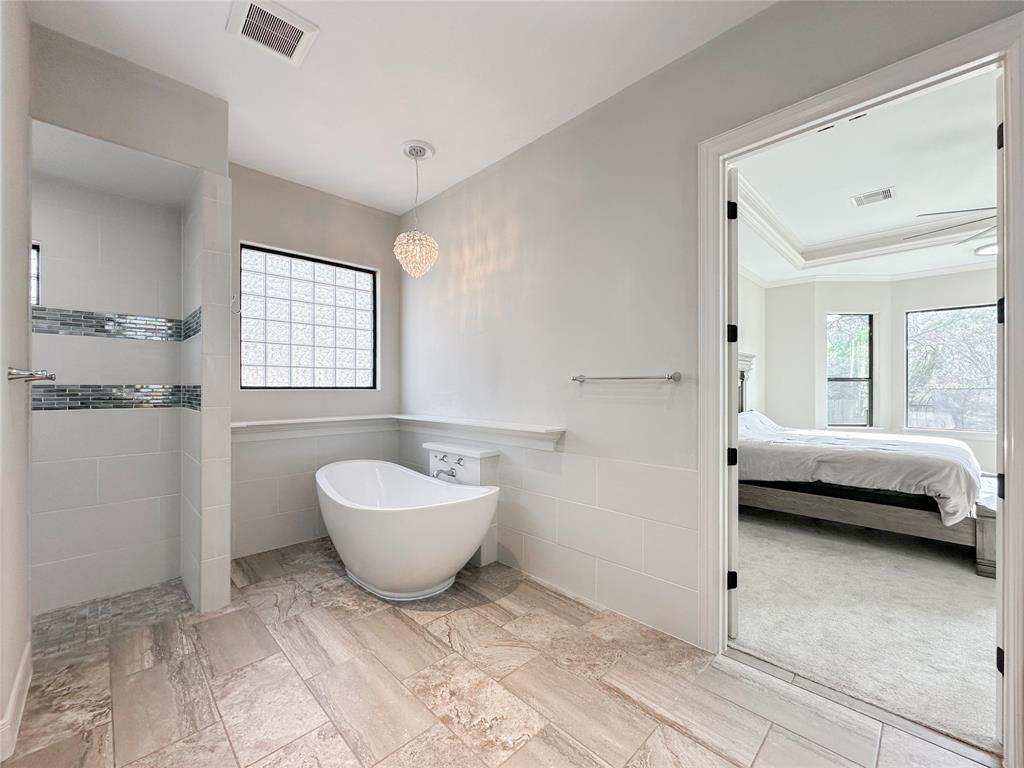 5 Dumaine Court, Conroe, Texas image 30