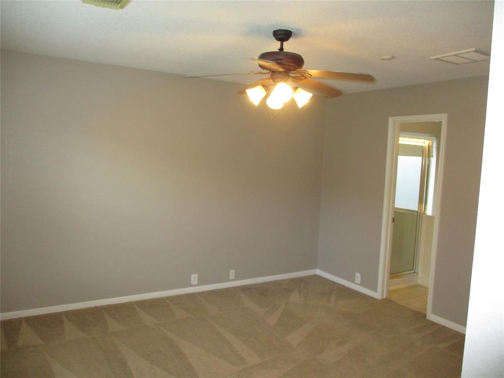 17330 Shadow Ledge Drive, Houston, Texas image 11