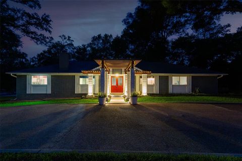 A home in Conroe