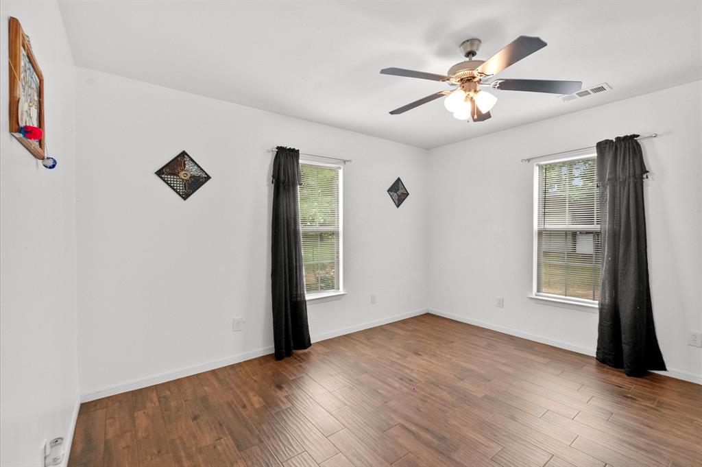 201 Bayou Oaks St St, Cleveland, Texas image 25