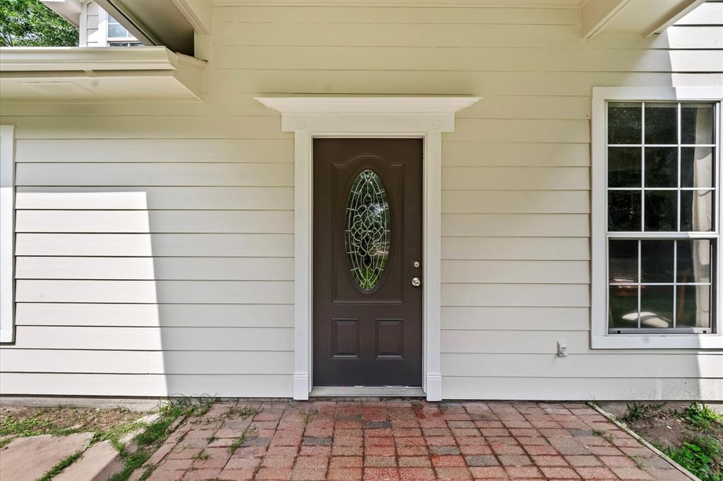 201 Bayou Oaks St St, Cleveland, Texas image 4