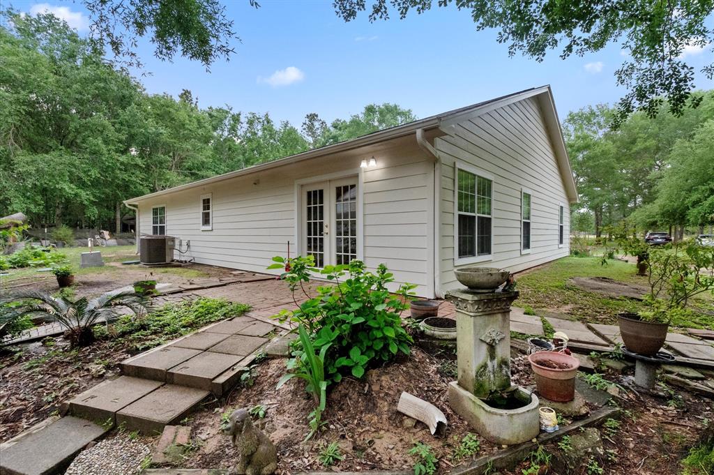 201 Bayou Oaks St St, Cleveland, Texas image 28