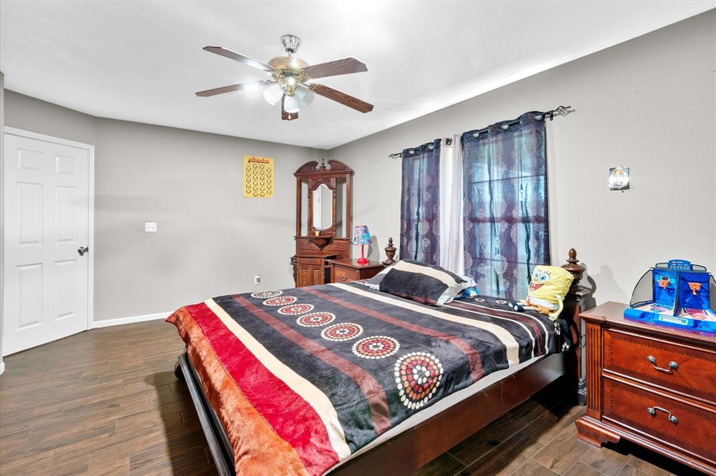 201 Bayou Oaks St St, Cleveland, Texas image 19