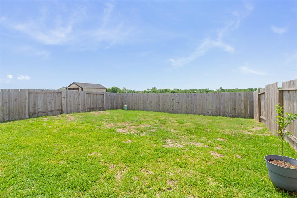 122 Austin Road, Angleton, Texas image 8