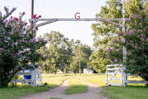 A home in Crockett