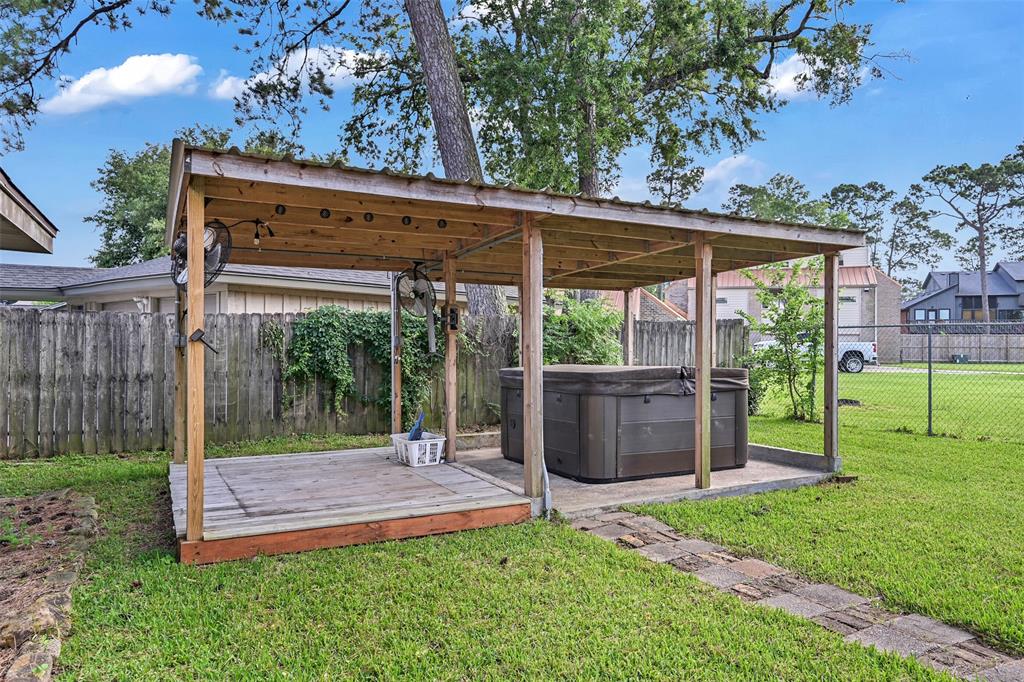 3110 Lazy Pine Lane, La Porte, Texas image 37