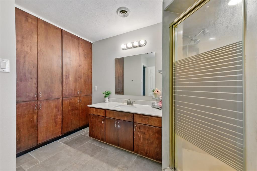 3110 Lazy Pine Lane, La Porte, Texas image 16