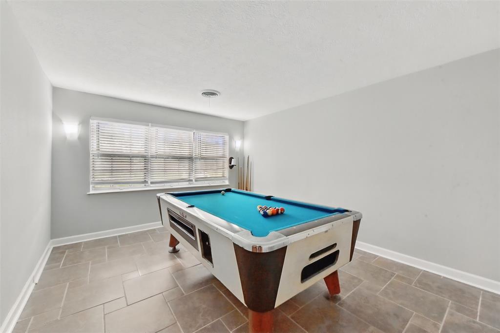 3110 Lazy Pine Lane, La Porte, Texas image 12