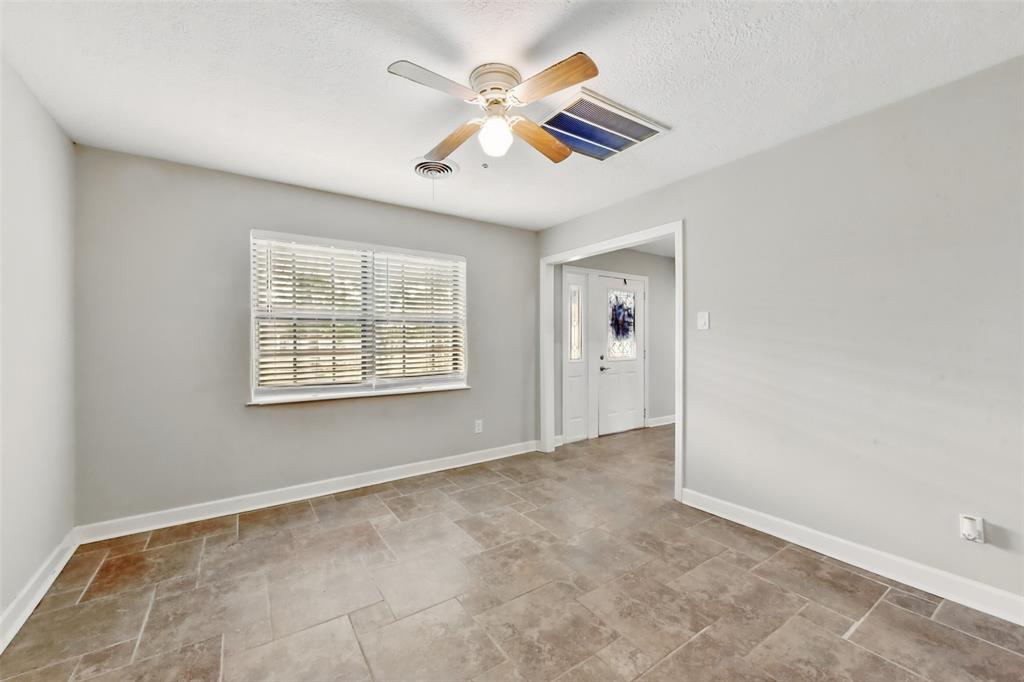 3110 Lazy Pine Lane, La Porte, Texas image 14
