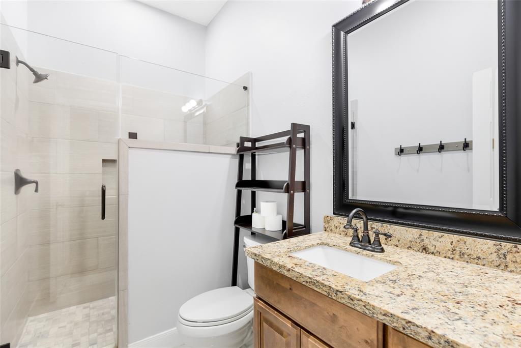 8118 S Laura Circle, Baytown, Texas image 38
