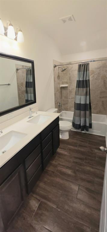 13214 Westmont Heights Lane, Houston, Texas image 13
