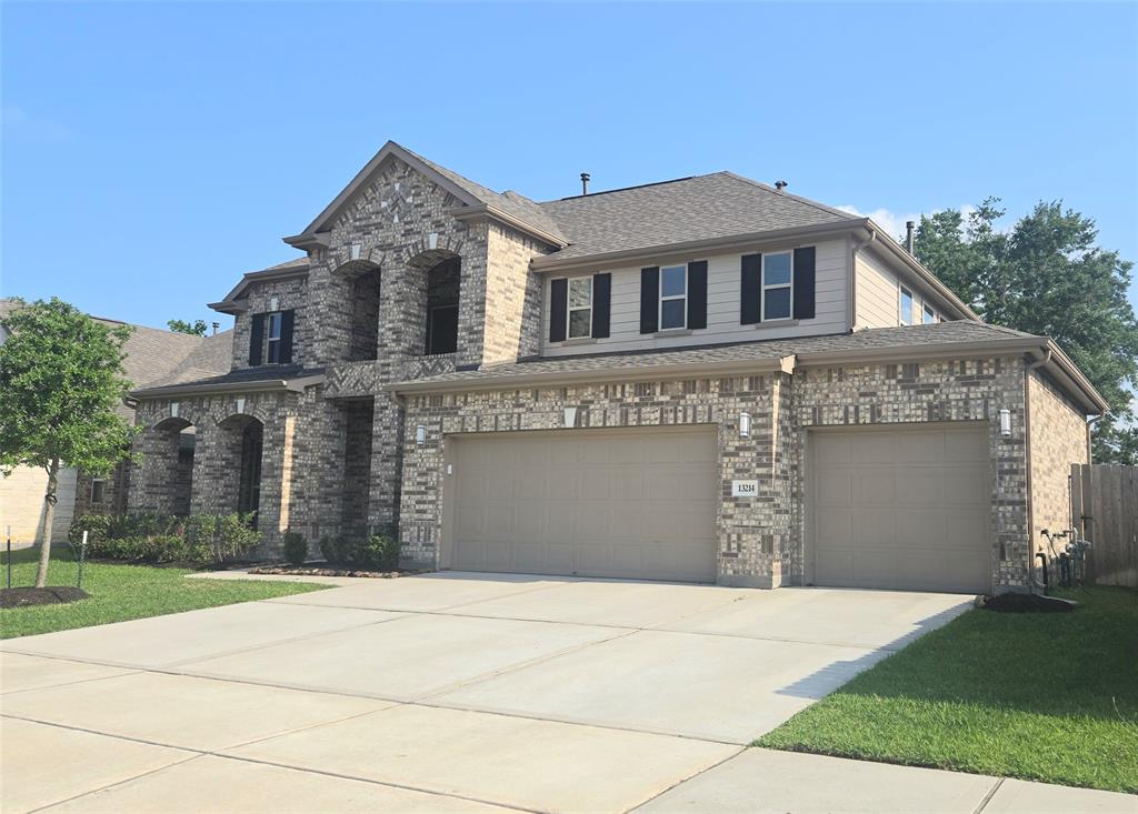 13214 Westmont Heights Lane, Houston, Texas image 2