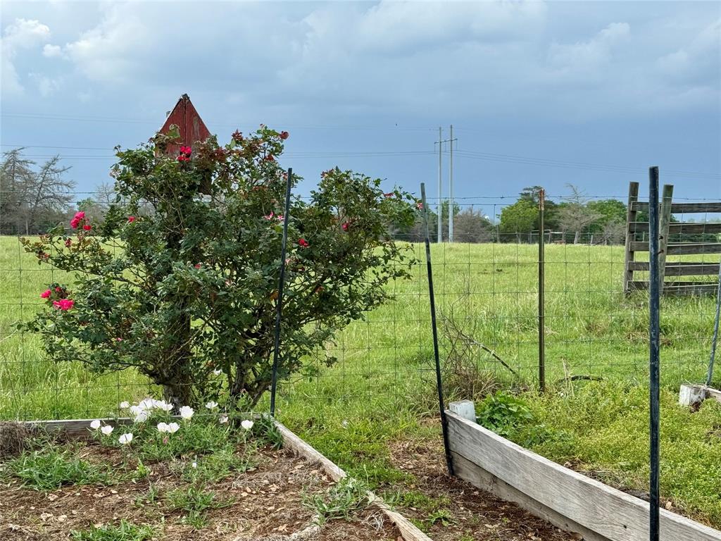 1270 Salem Road, Brenham, Texas image 34