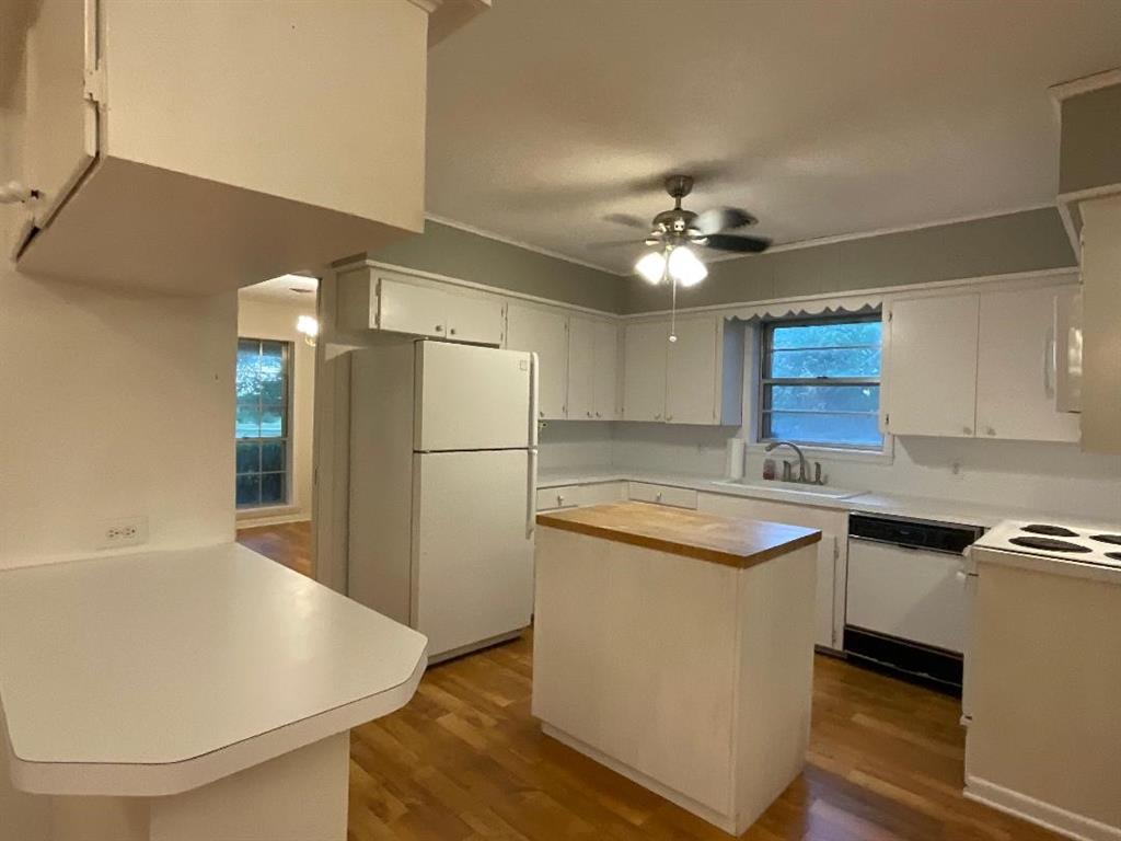 1270 Salem Road, Brenham, Texas image 17