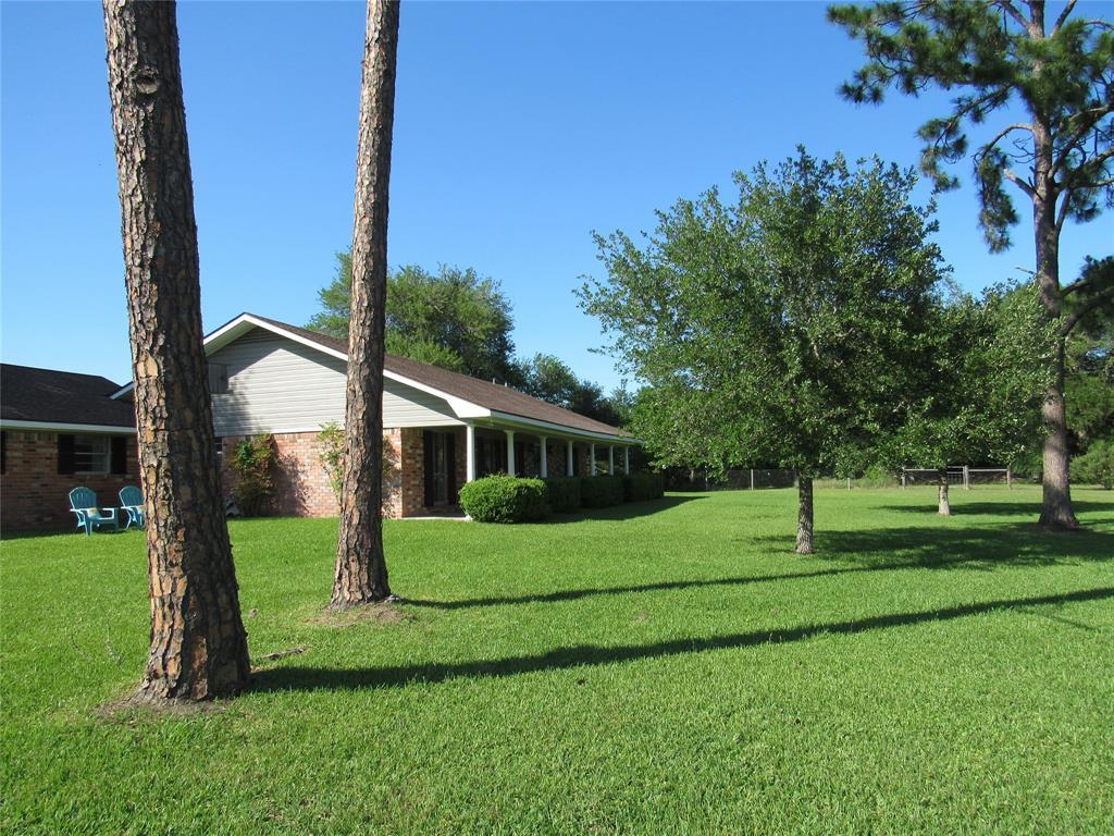 1270 Salem Road, Brenham, Texas image 2