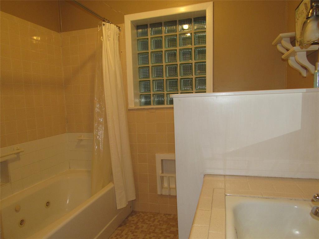 1270 Salem Road, Brenham, Texas image 26