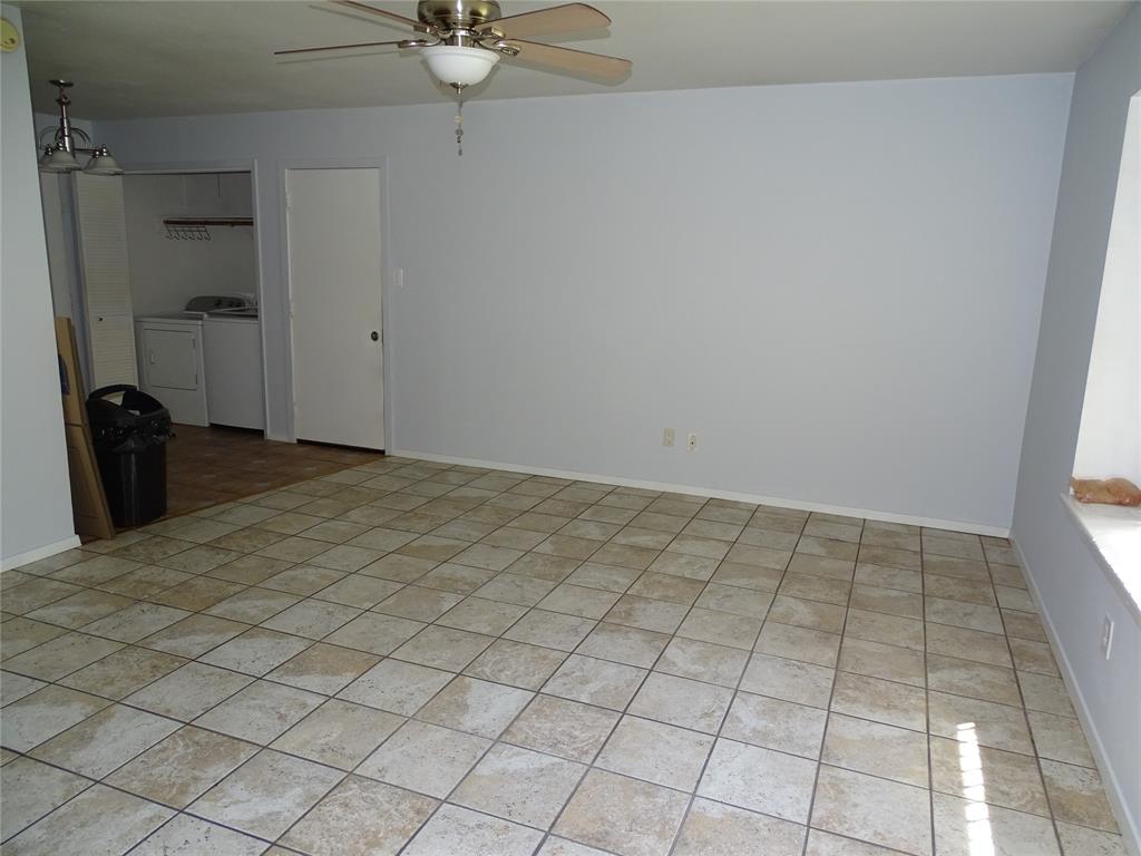 117 N Forest Drive, Willis, Texas image 12