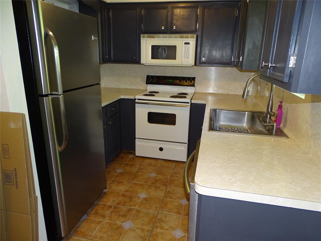 117 N Forest Drive, Willis, Texas image 14