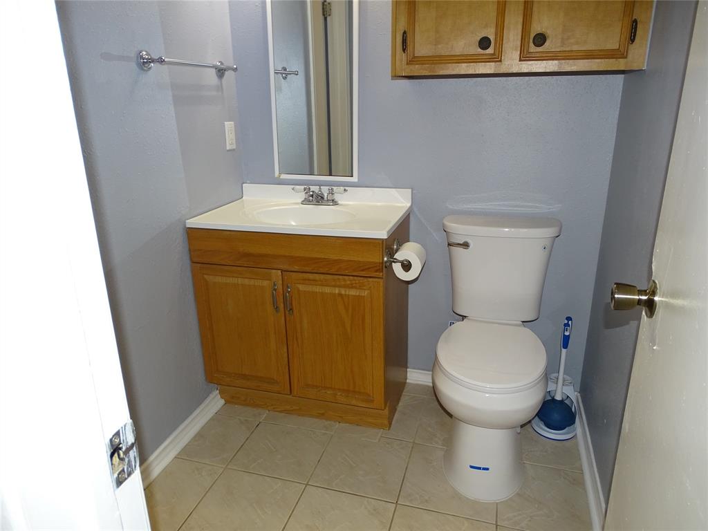 117 N Forest Drive, Willis, Texas image 8