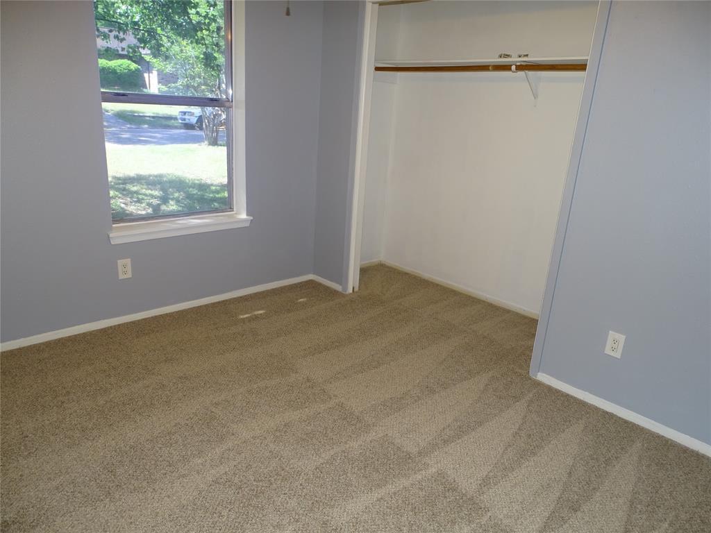 117 N Forest Drive, Willis, Texas image 4
