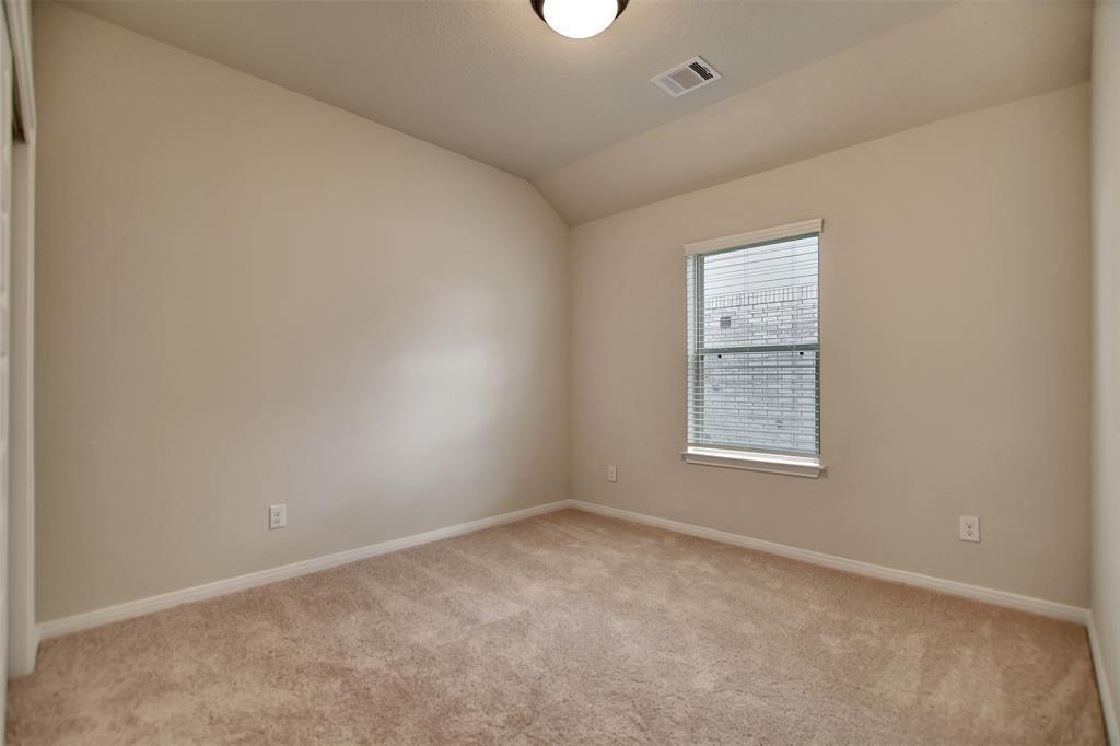 418 Kendall Crest Drive, Alvin, Texas image 6