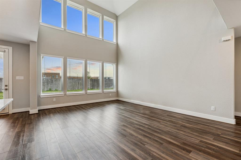 2010 Harrow Oak Lane, Pearland, Texas image 8
