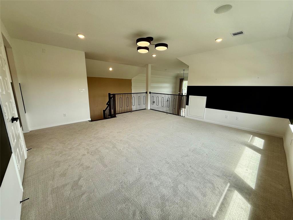 5803 Dublin Lane, Pearland, Texas image 35