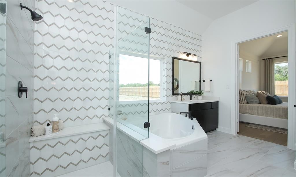 5803 Dublin Lane, Pearland, Texas image 30
