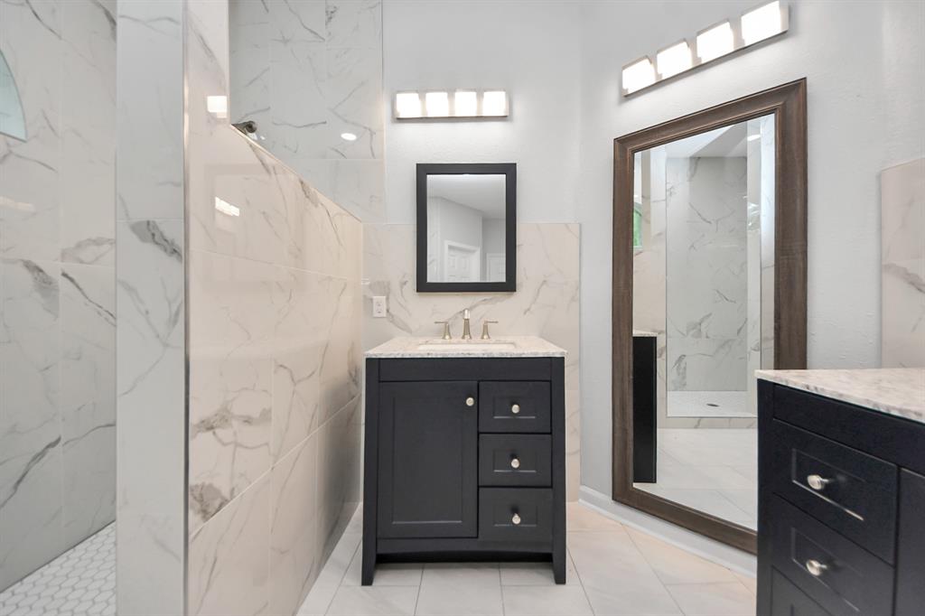 13730 Anderson Woods Drive, Houston, Texas image 30
