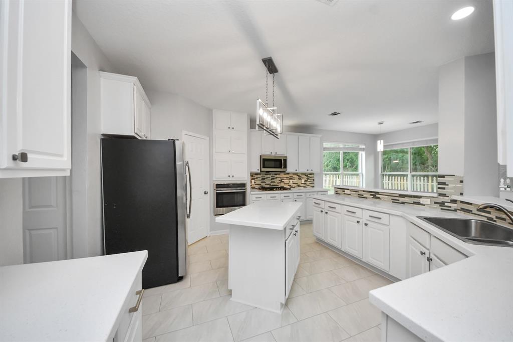 13730 Anderson Woods Drive, Houston, Texas image 18