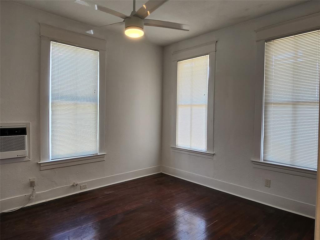 Galveston, Texas 77550, United States, 1 Bedroom Bedrooms, ,1 BathroomBathrooms,Residential,Active,37501