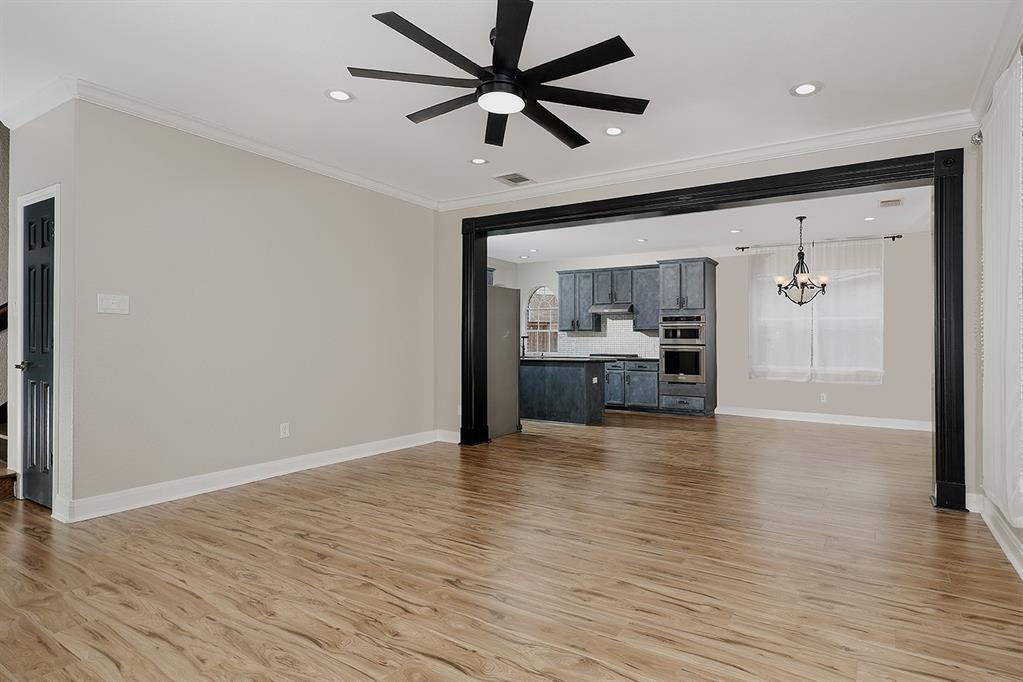 43 Danville Crossing Court, The Woodlands, Texas image 11